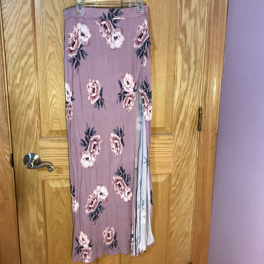 Charlotte Russe Floral slit long skirt!!